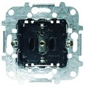 ABB Niessen 2CLA818860A1001 Розетка SCHUKO с заземлением (16 А, безвинт. клеммы, механизм, с/у, шторки)